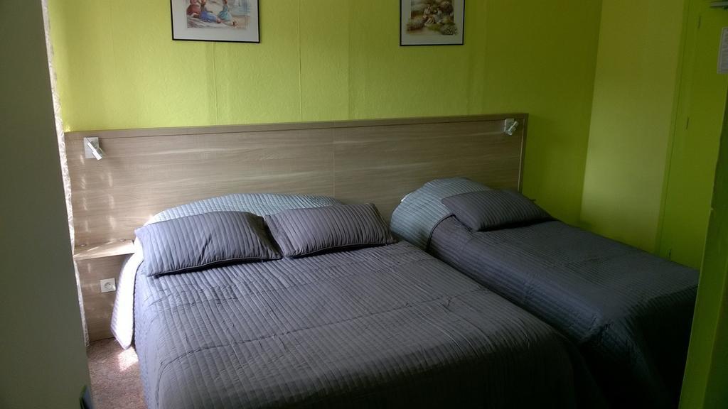 Vorey Hotel Des Voyageurs חדר תמונה