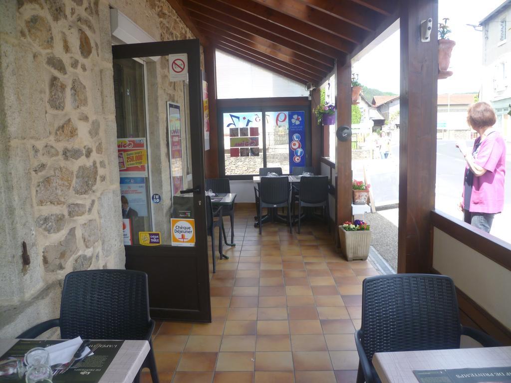 Vorey Hotel Des Voyageurs מראה חיצוני תמונה
